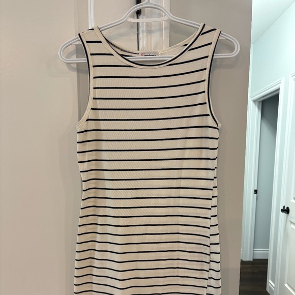 Striped Body Con Dress - Picture 1 of 2